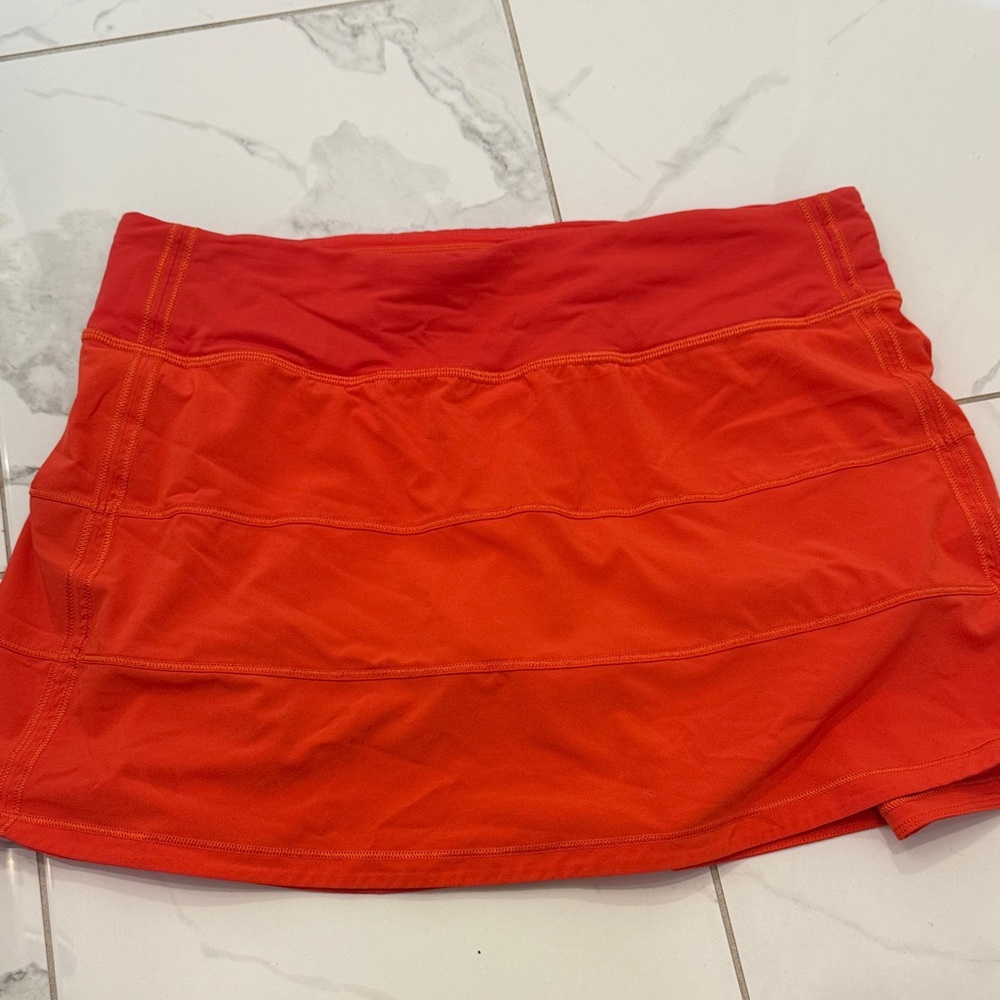 Lululemon pace setter skort in cherry red